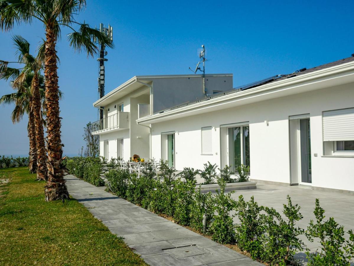 Resilienza Apartment Capo dʼOrlando Extérieur photo