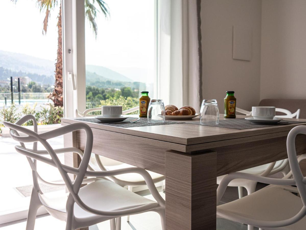 Resilienza Apartment Capo dʼOrlando Extérieur photo
