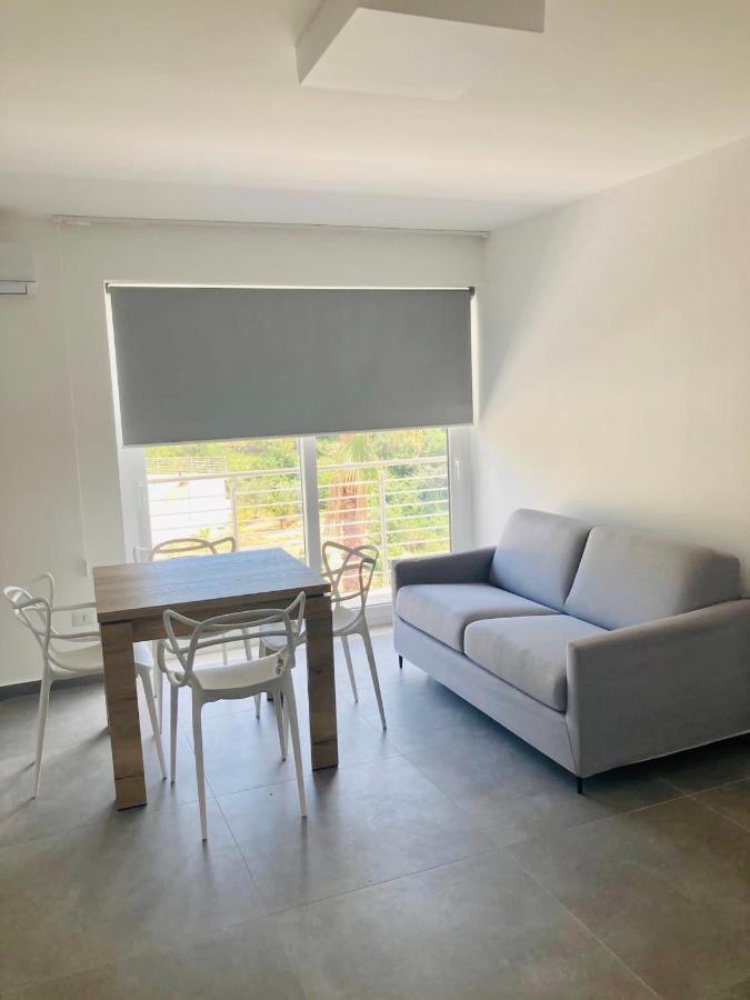 Resilienza Apartment Capo dʼOrlando Extérieur photo